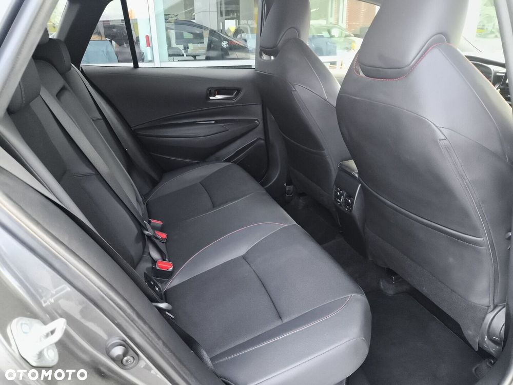 Toyota Corolla 1.8 Hybrid GR Sport Dynamic - 11