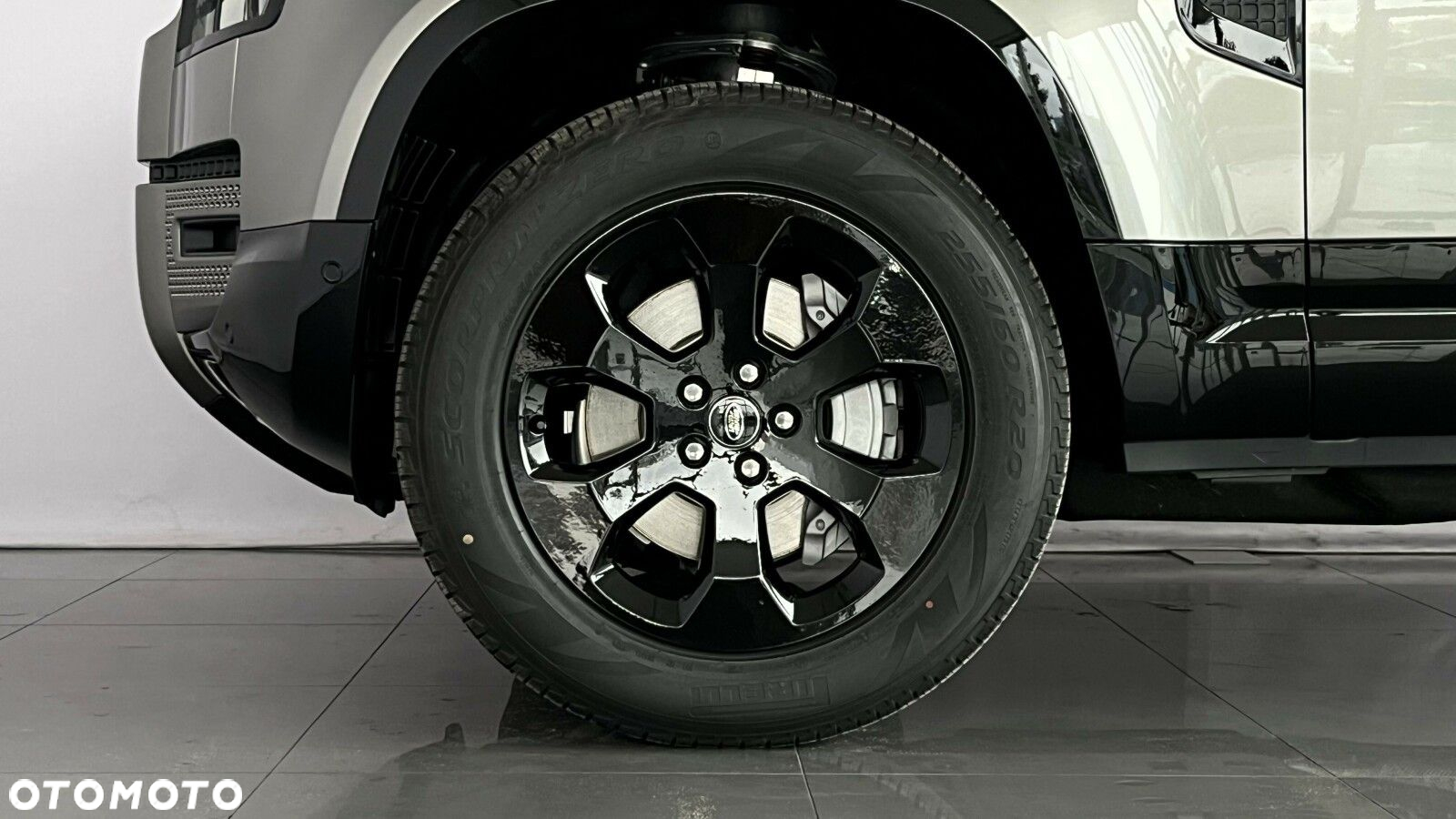 Land Rover Defender 110 3.0 D300 mHEV X-Dynamic SE - 4