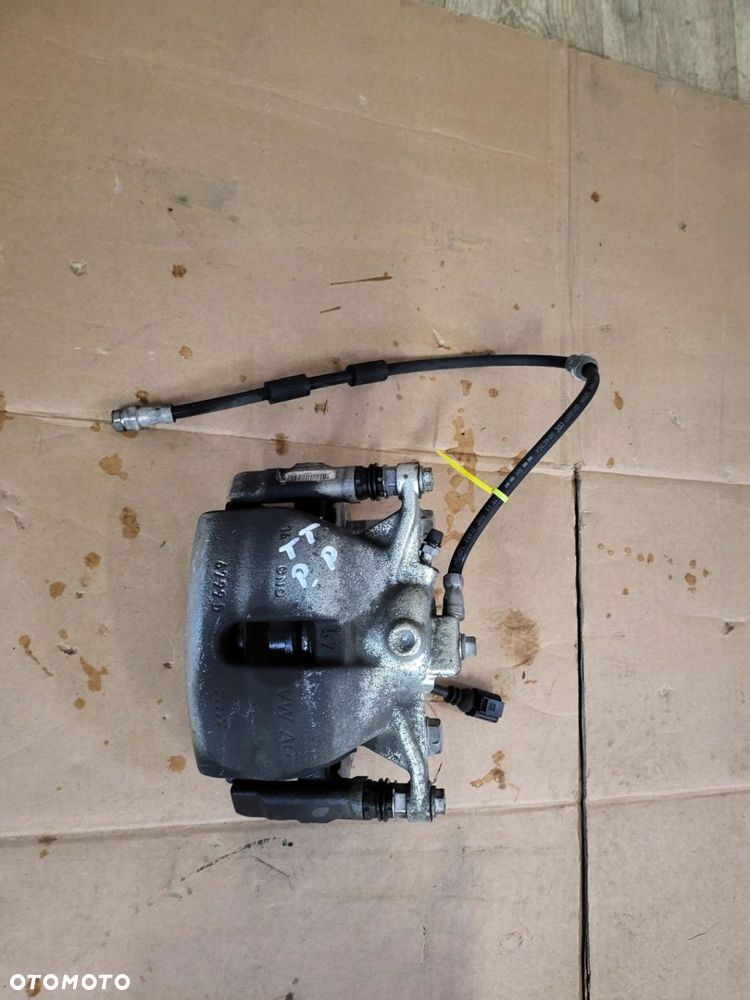 Zacisk Hamulcowy Przód Prawy AUDI TT 8S 2.0 TDI 2014- 310mm