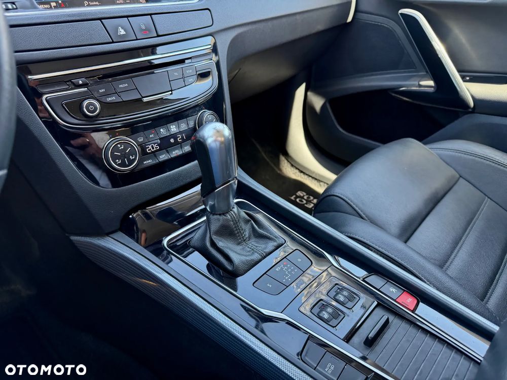 Peugeot 508 BlueHDi 180 EAT6 Stop&Start Allure - 11
