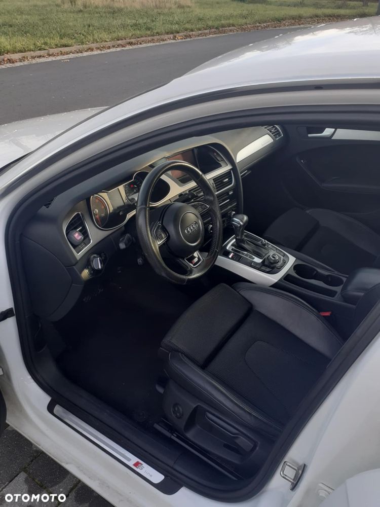 Audi A4 Limousine - 6