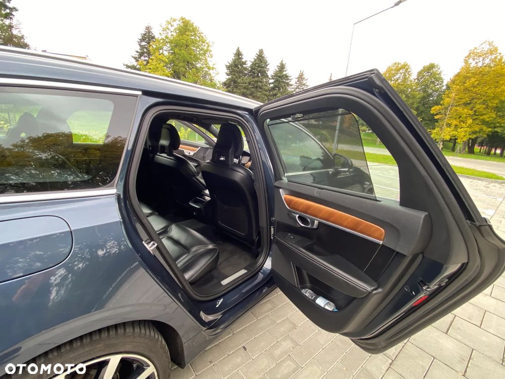 Volvo V90 D5 AWD Geartronic Inscription - 28