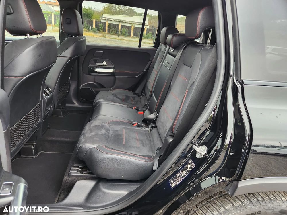 Mercedes-Benz GLB - 9