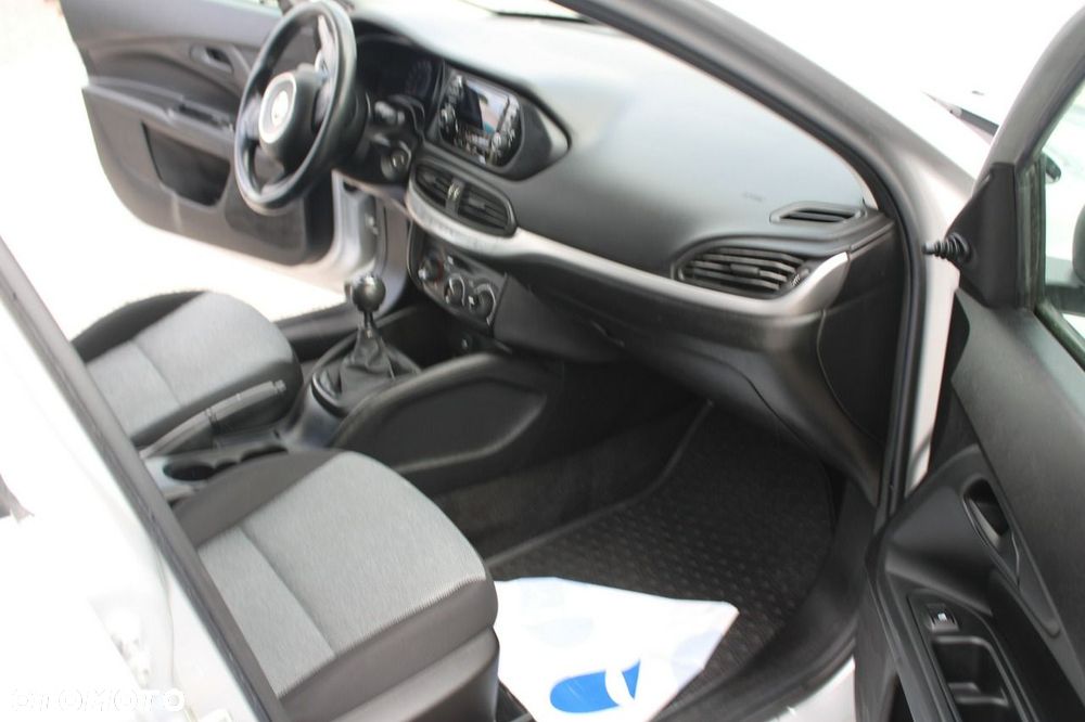 Fiat Tipo - 22