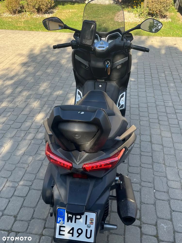Yamaha X-max - 5