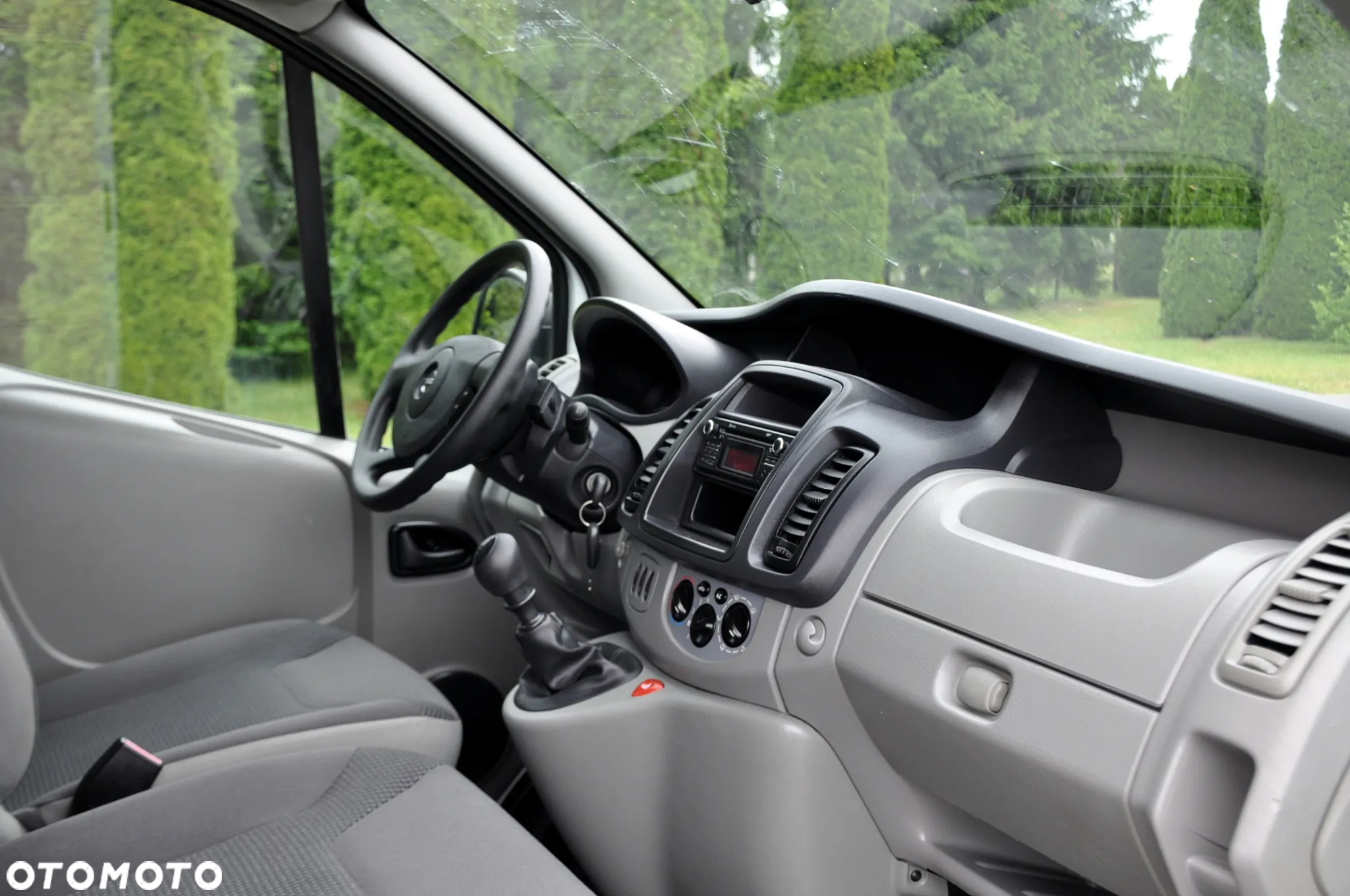 Opel VIVARO - 19