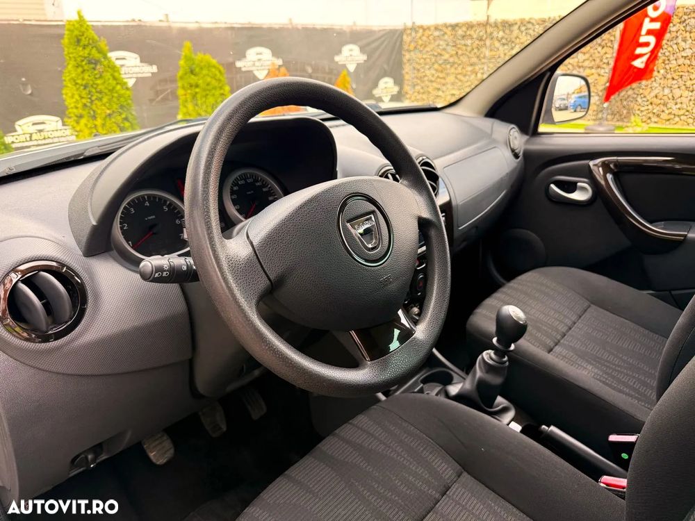 Dacia Duster 1.6 16V 4x4 Ambiance - 6