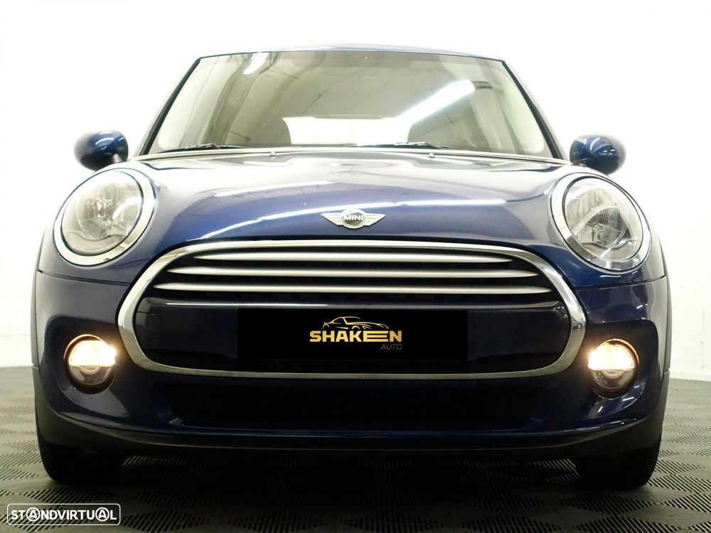 MINI 5 Portas Cooper D - 2