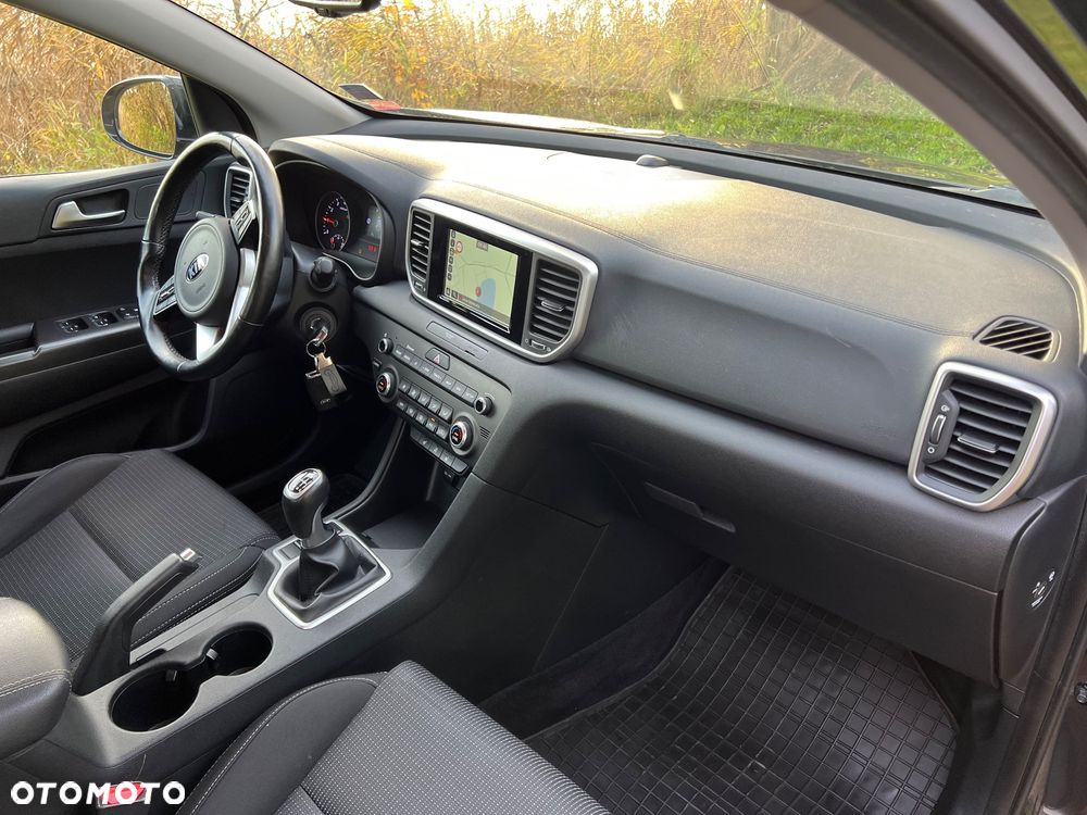 Kia Sportage 1.6 GDI 2WD Vision - 12