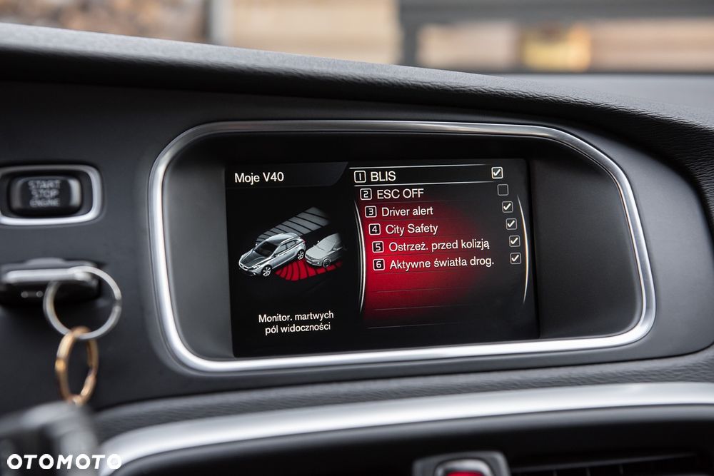Volvo V40 D2 Geartronic Kinetic - 26
