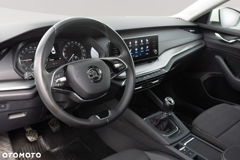 Skoda Octavia 2.0 TDI Ambition - 6
