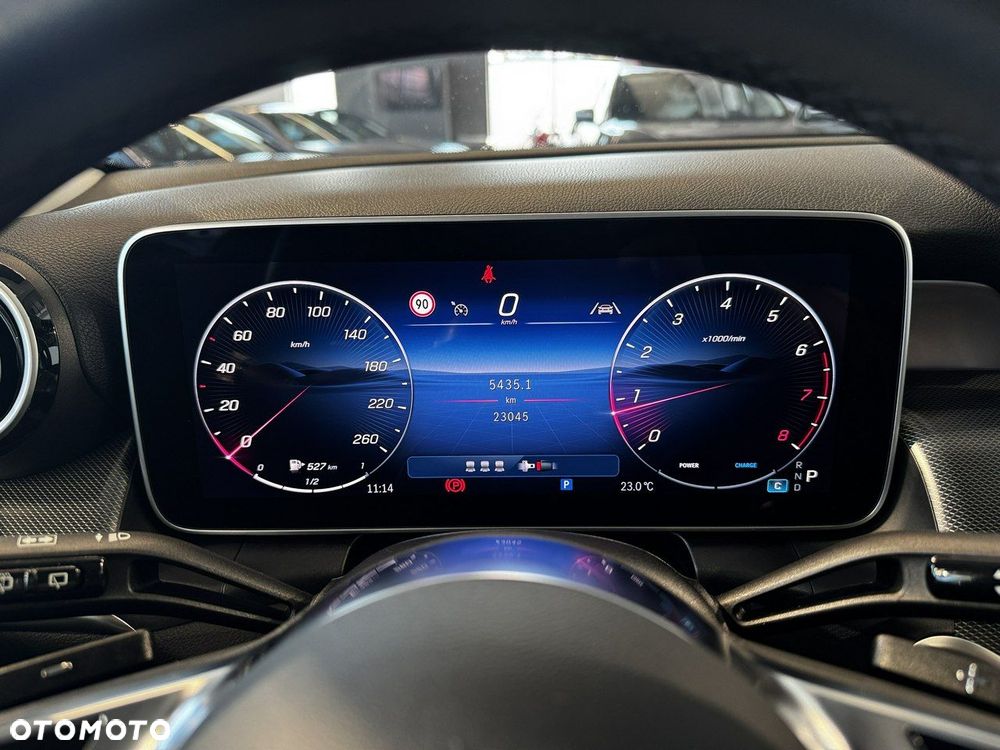 Mercedes-Benz GLC - 25