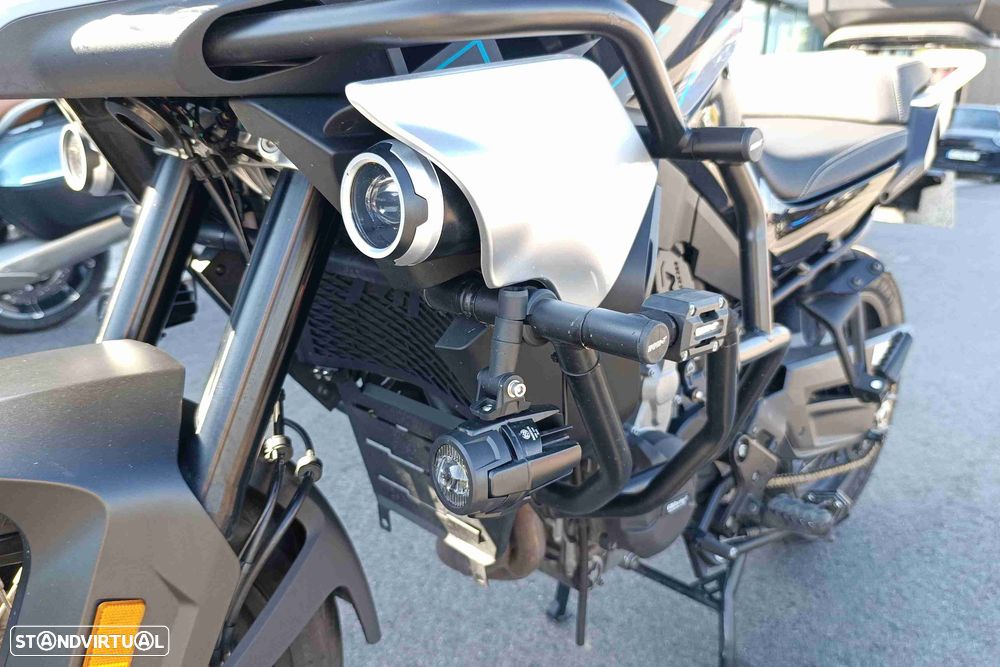 CF Moto 800MT Sport - 10