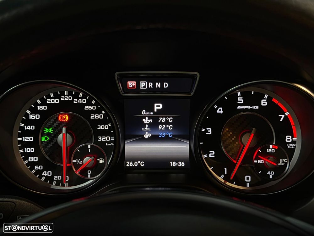 Mercedes-Benz GLA 45 AMG 4Matic Speedshift 7G-DCT - 21