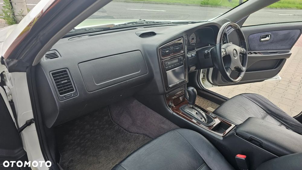 Nissan Skyline - 20