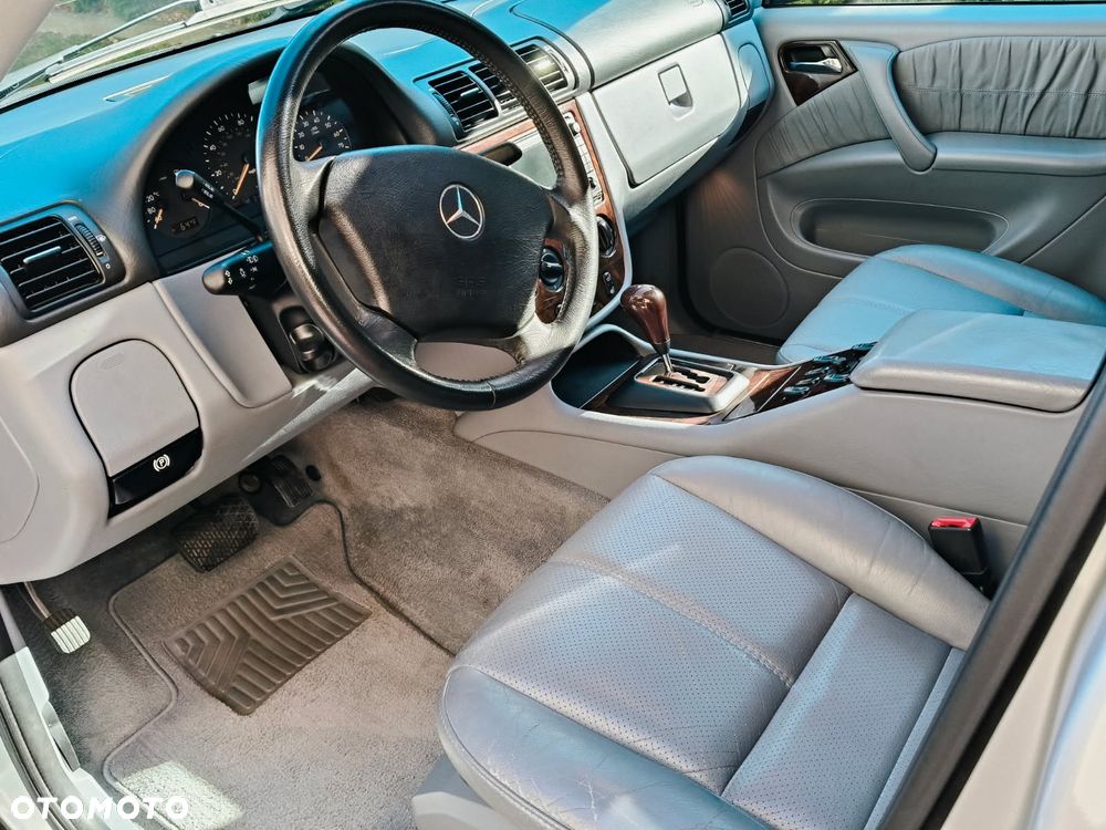 Mercedes-Benz ML 430 - 7