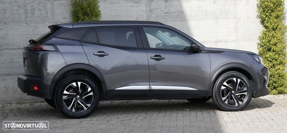 Peugeot 2008 1.2 PureTech Allure Pack - 5
