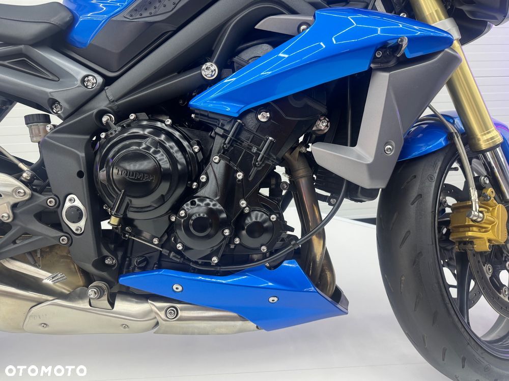 Triumph Street Triple - 26
