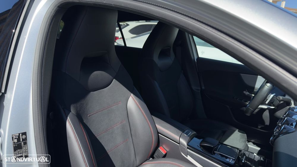 Mercedes-Benz A 180 d 7G-DCT AMG Line - 24