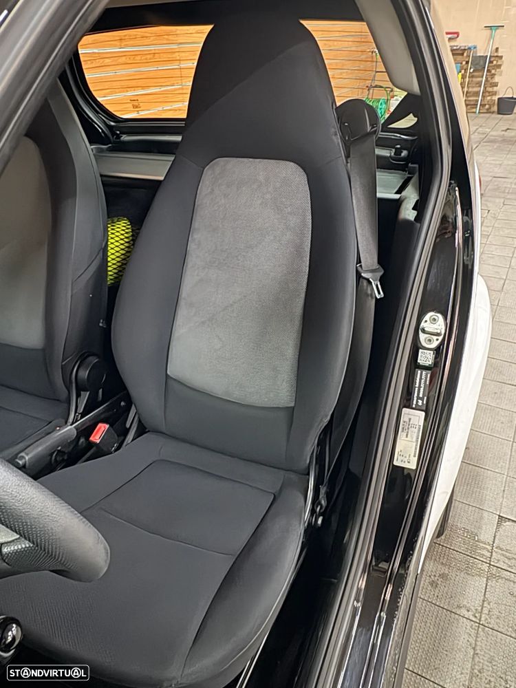 Smart ForTwo Coupé 1.0 mhd Passion 71 - 11