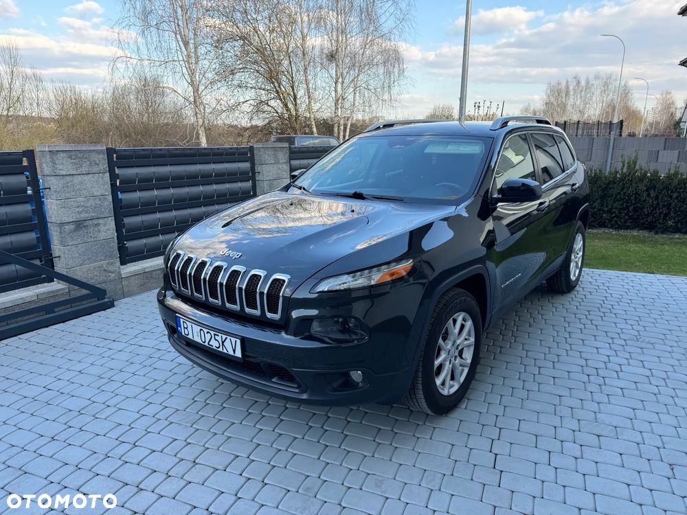 Jeep Cherokee - 1