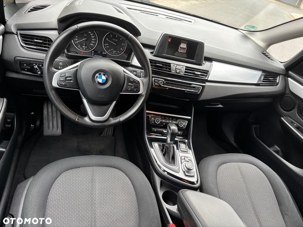 BMW Seria 2 218d Sport-Aut Advantage - 14