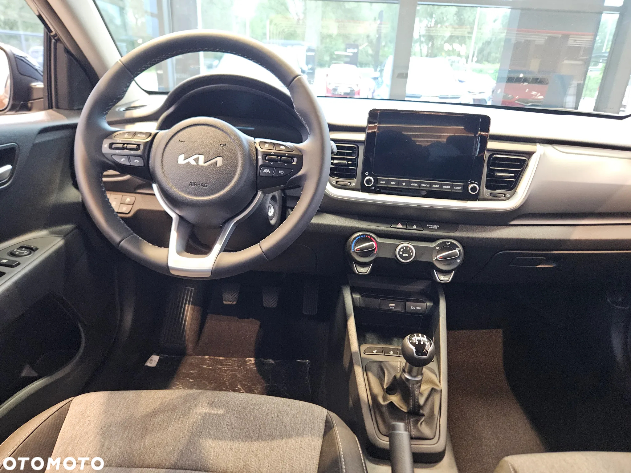 Kia Stonic 1.2 M - 6