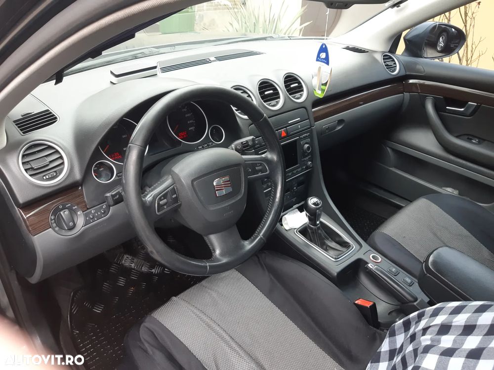 Seat Exeo 2.0 TDI CR Ecomotive Reference - 2