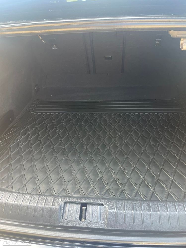 VW Passat 2.0 TDI (BlueMotion ) DSG Trendline - 21