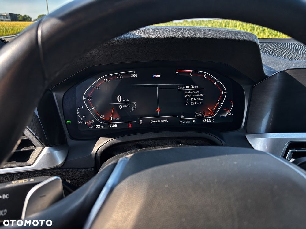 BMW Seria 3 330i xDrive - 12