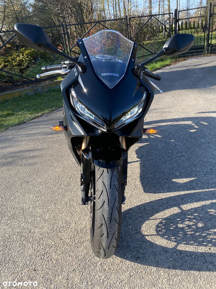 Honda CBR - 3