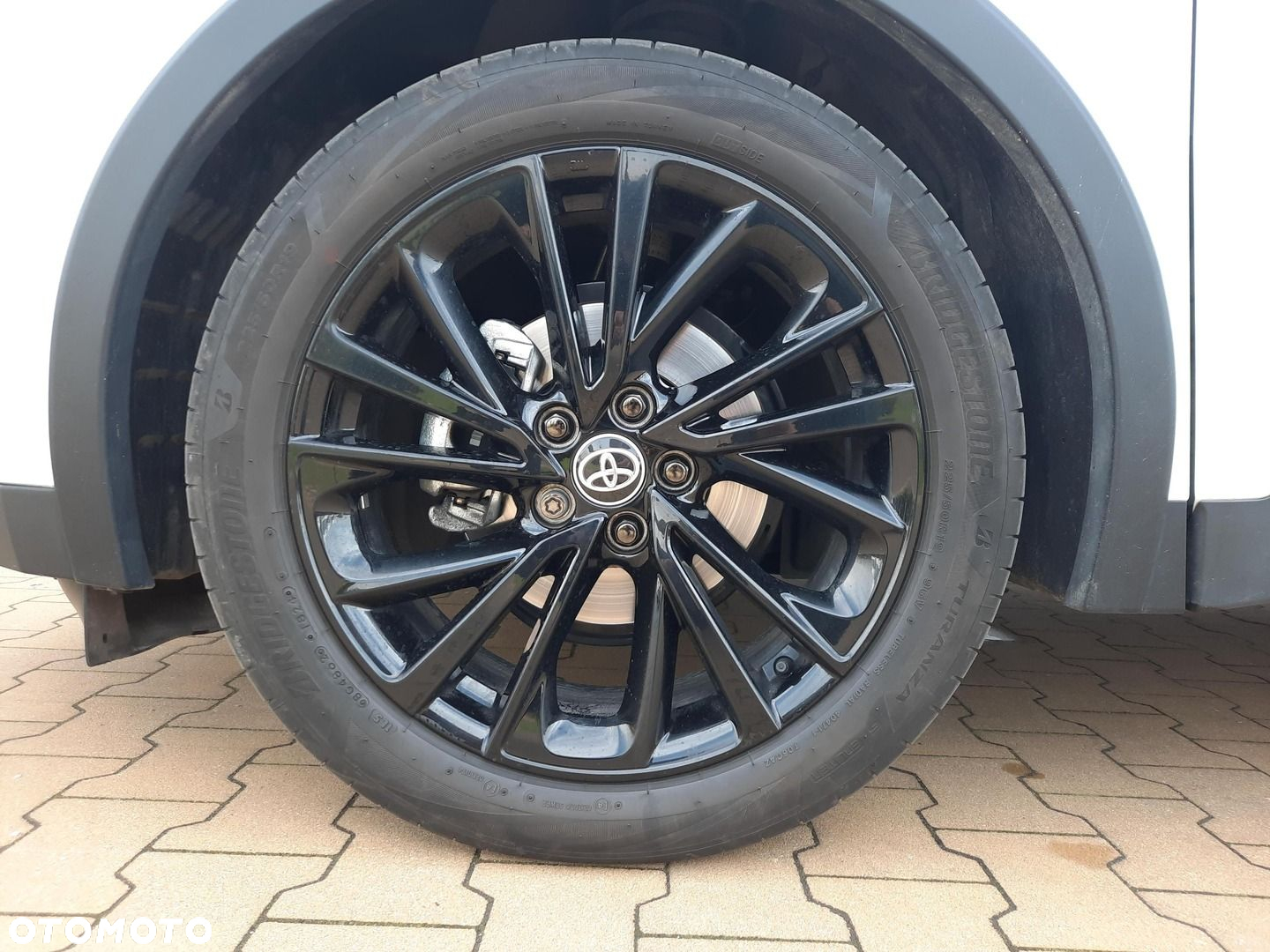 Toyota C-HR - 22
