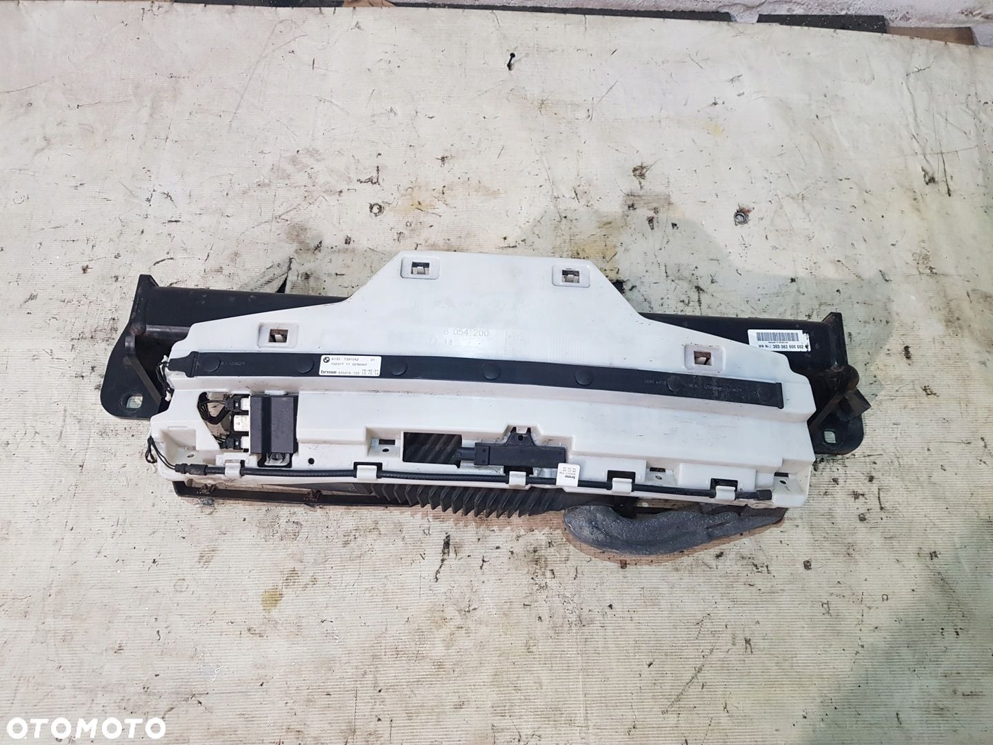 HAK HOLOWNICZY SMART OPENER 6873703 BMW F30 F31 EUR KPL - 1