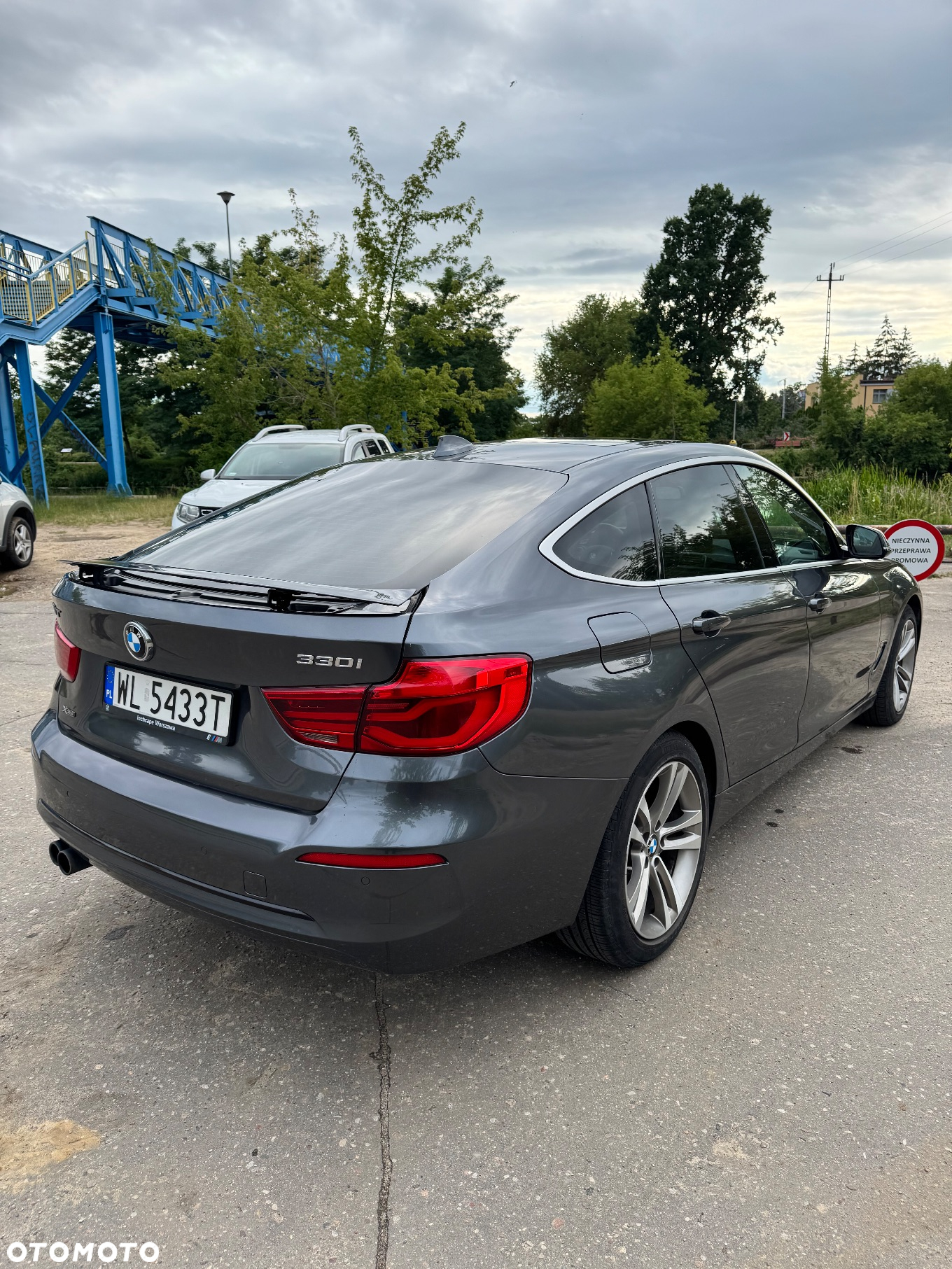 BMW 3GT 330i xDrive GT Sport Line - 10