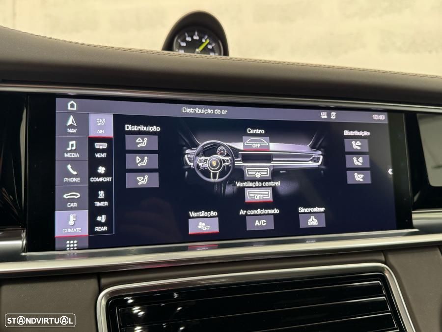 Porsche Panamera 4 E-Hybrid - 38