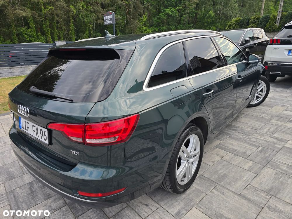 Audi A4 Avant 2.0 TDI S tronic - 16