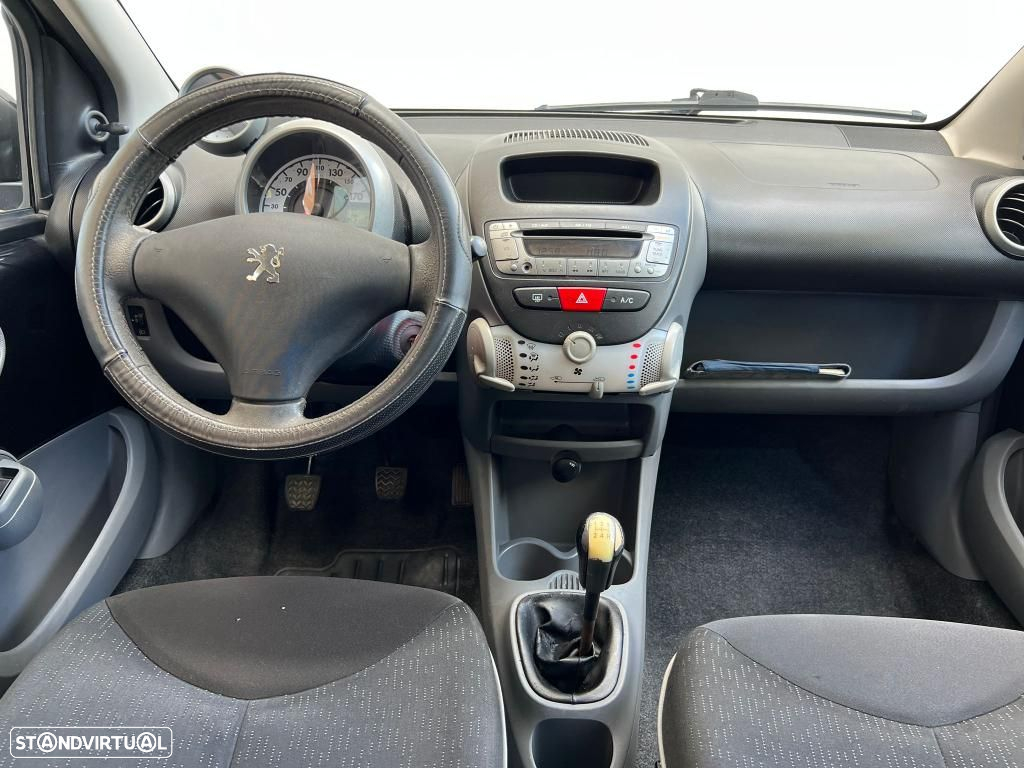 Peugeot 107 1.0 Black&Silver - 21