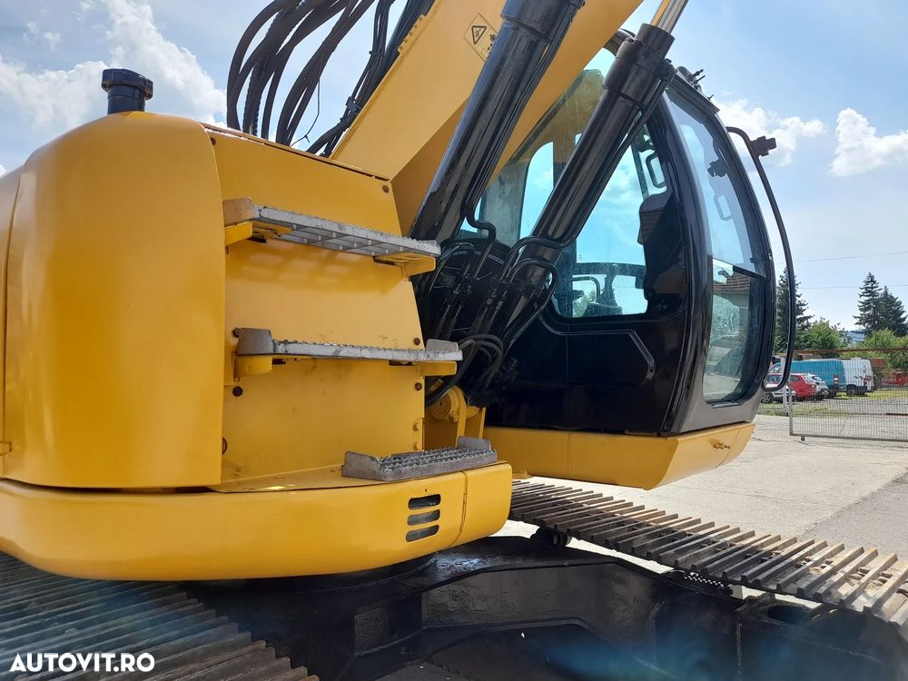 JCB JZ235LC - 10