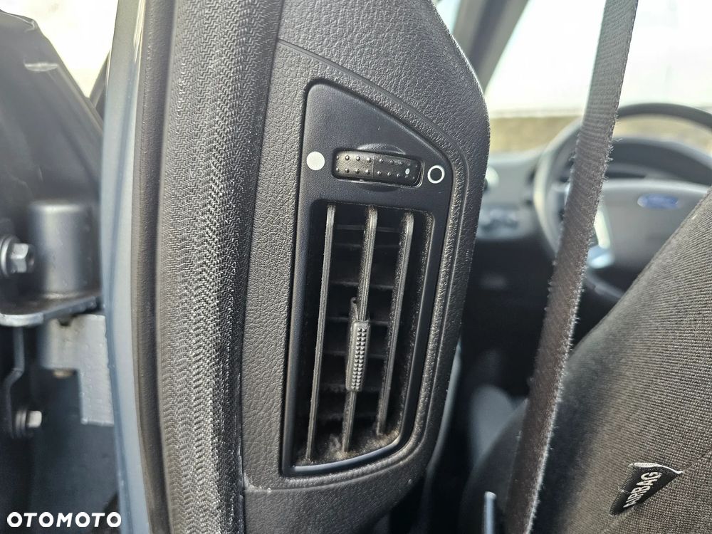 Ford Mondeo 2.0 FF Platinium X Plus (Titanium) - 25