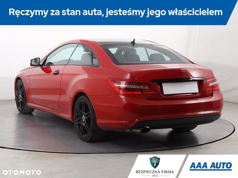 Mercedes-Benz Klasa E - 6