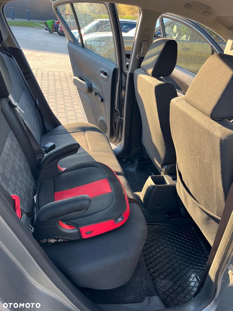 Suzuki Splash 1.2 GLX / Comfort - 11