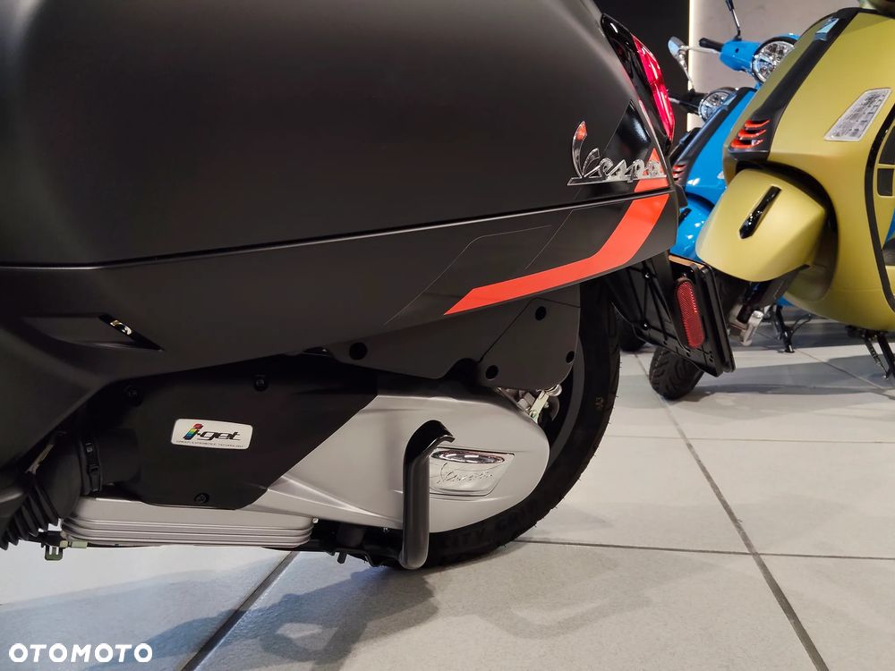 Vespa GTS - 13