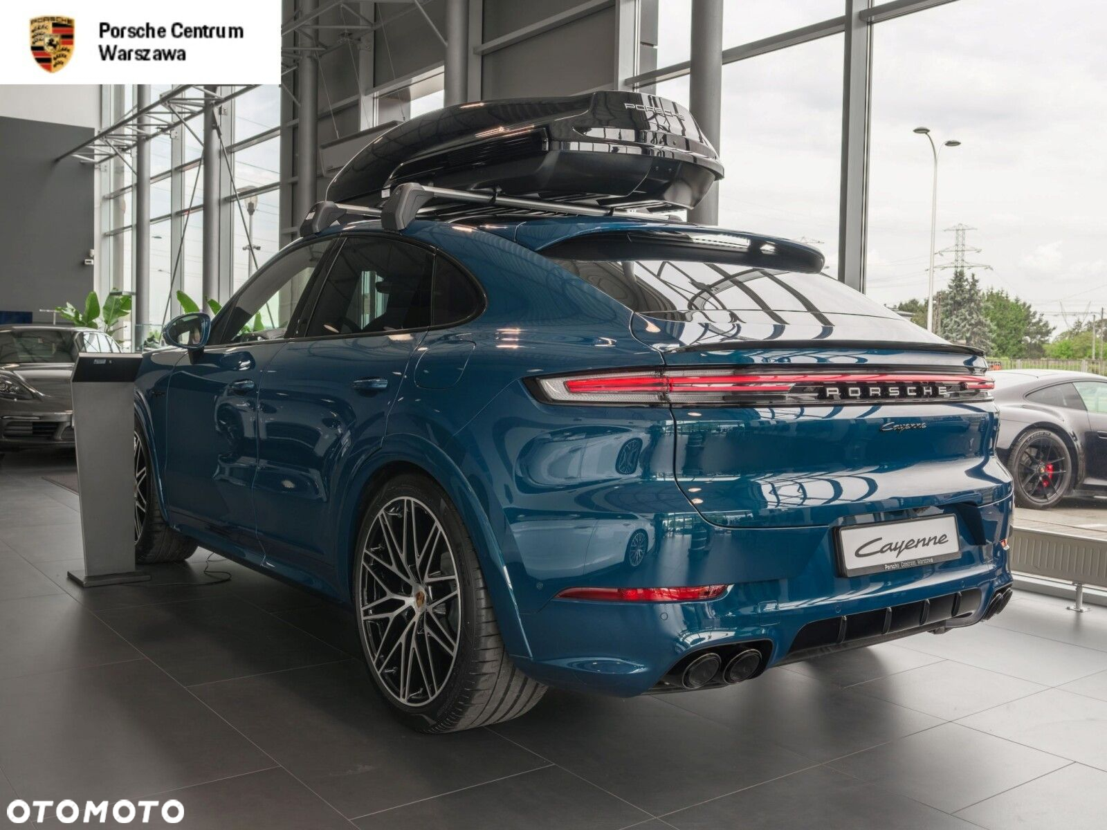 Porsche Cayenne - 2