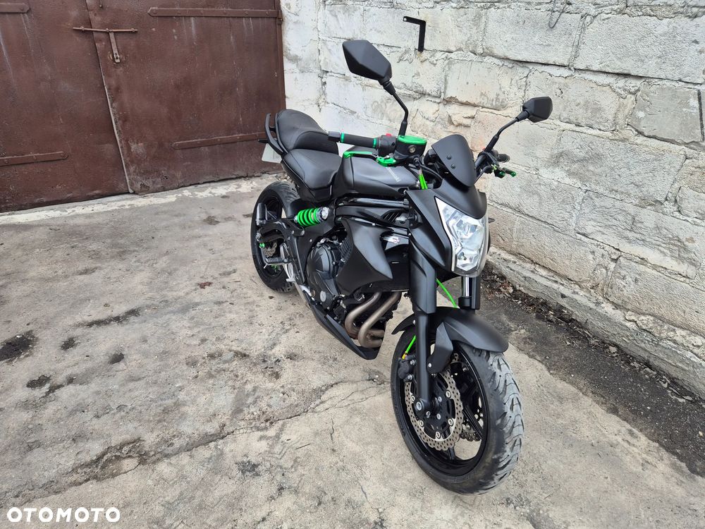 Kawasaki ER - 2