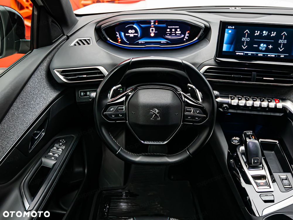 Peugeot 3008 1.5 BlueHDi Allure S&S EAT8 - 11