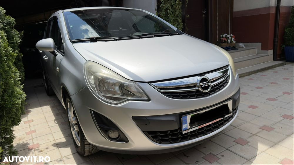 Opel Corsa 1.2 Enjoy - 2