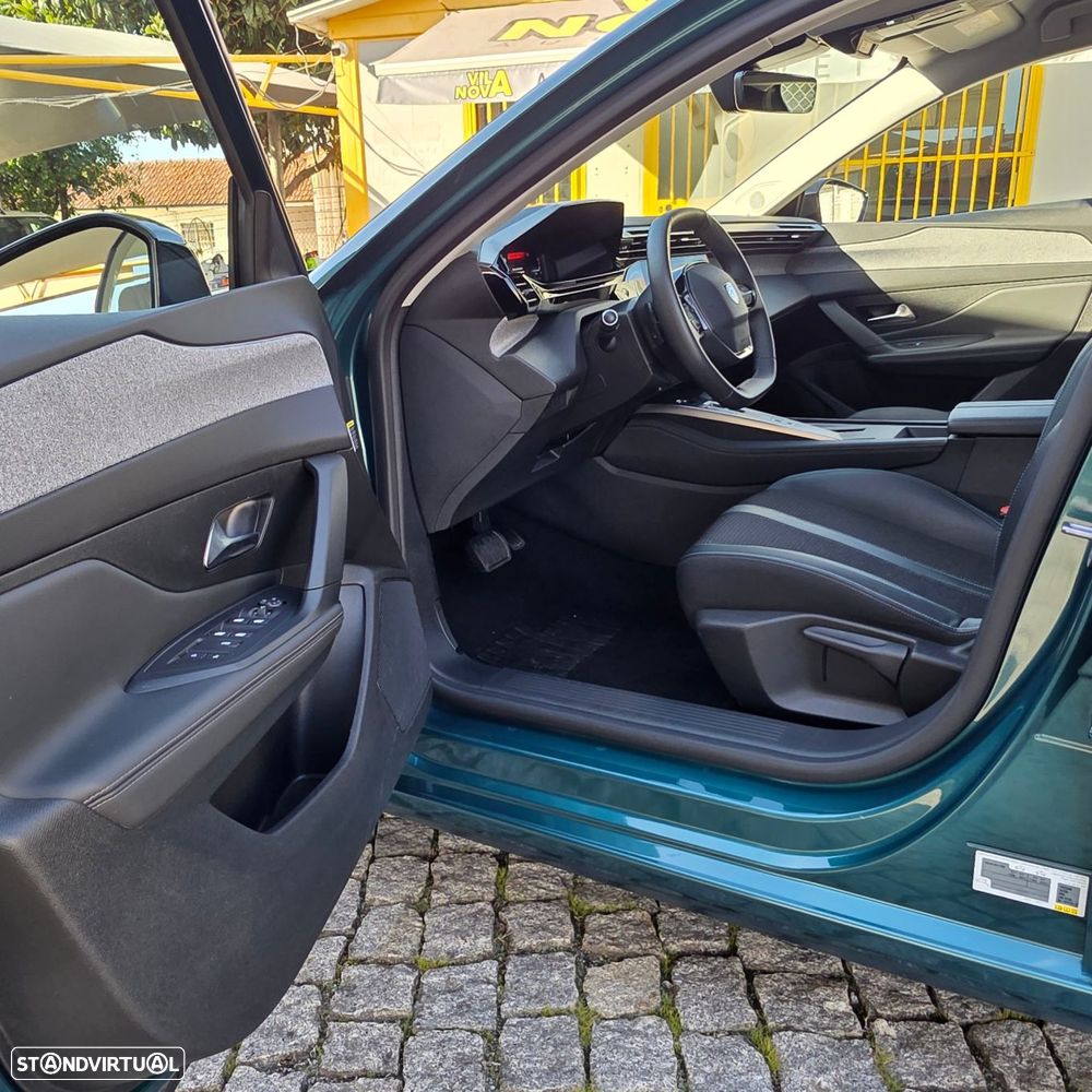Peugeot 308 SW 1.2 PureTech Allure Pack EAT8 - 13