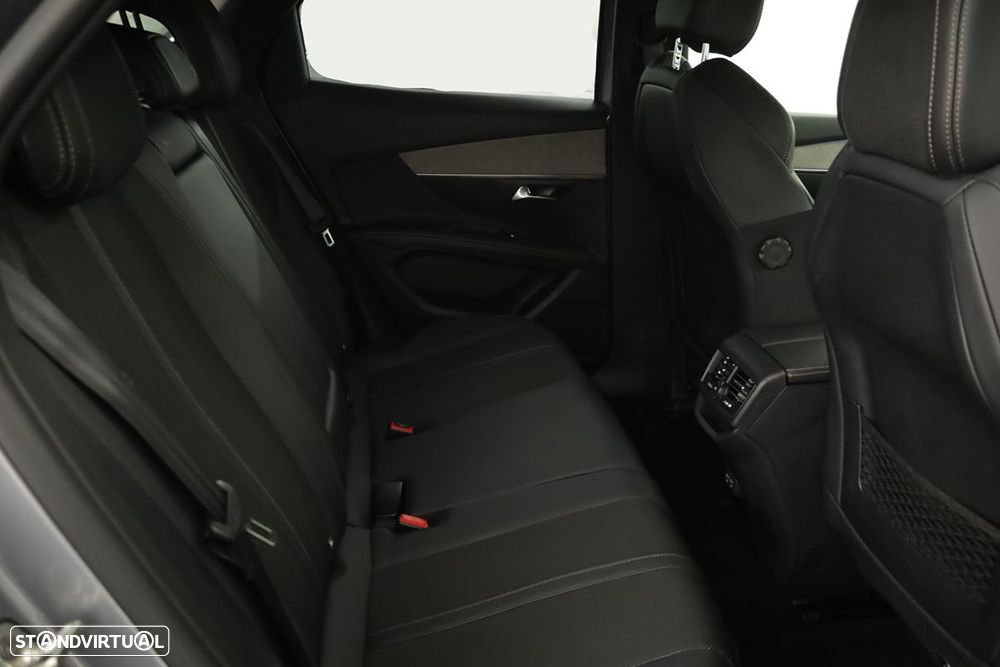 Peugeot 3008 1.2 Hybrid GT e-DCS6 - 22