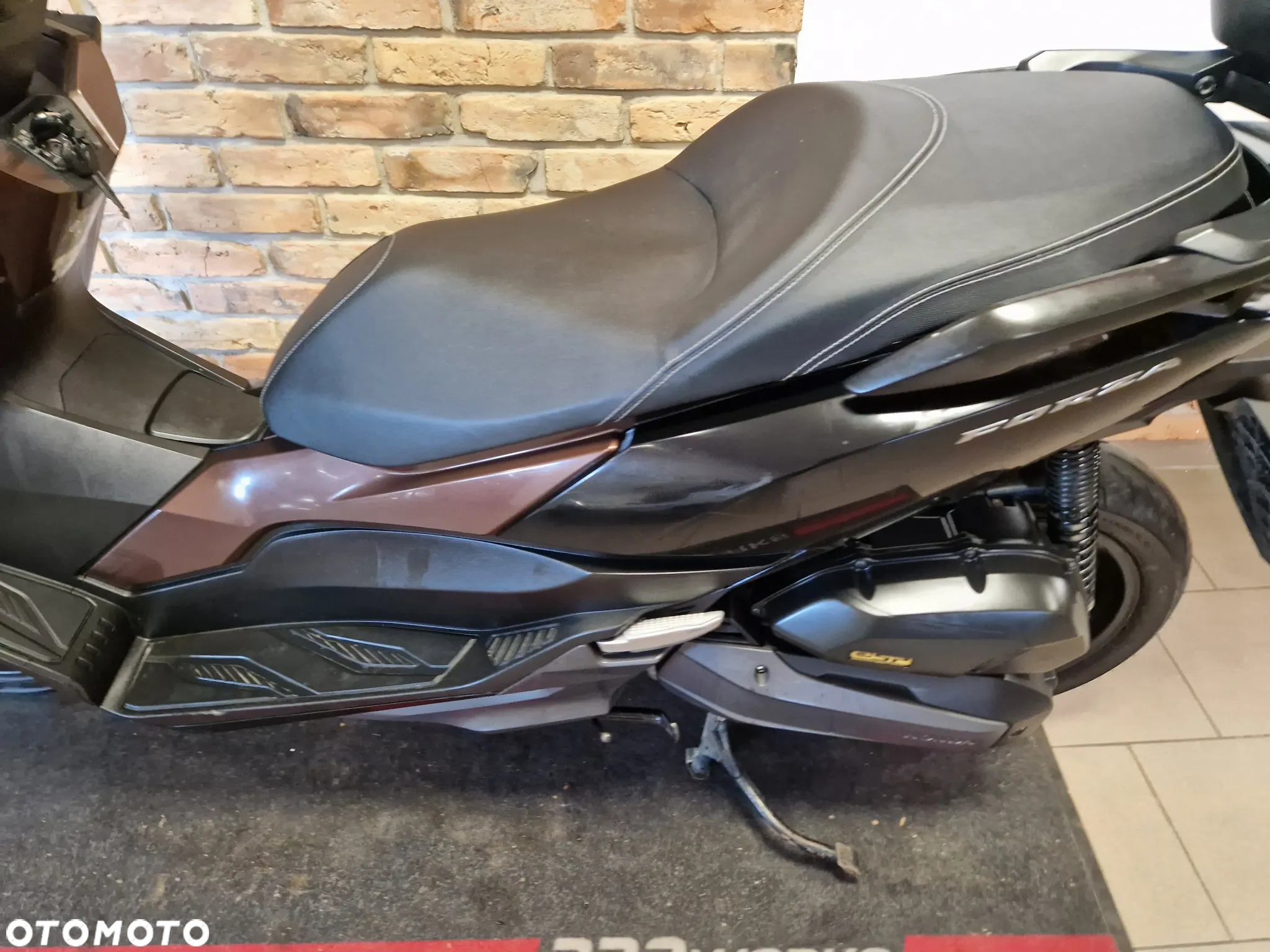 Honda NSS - 17