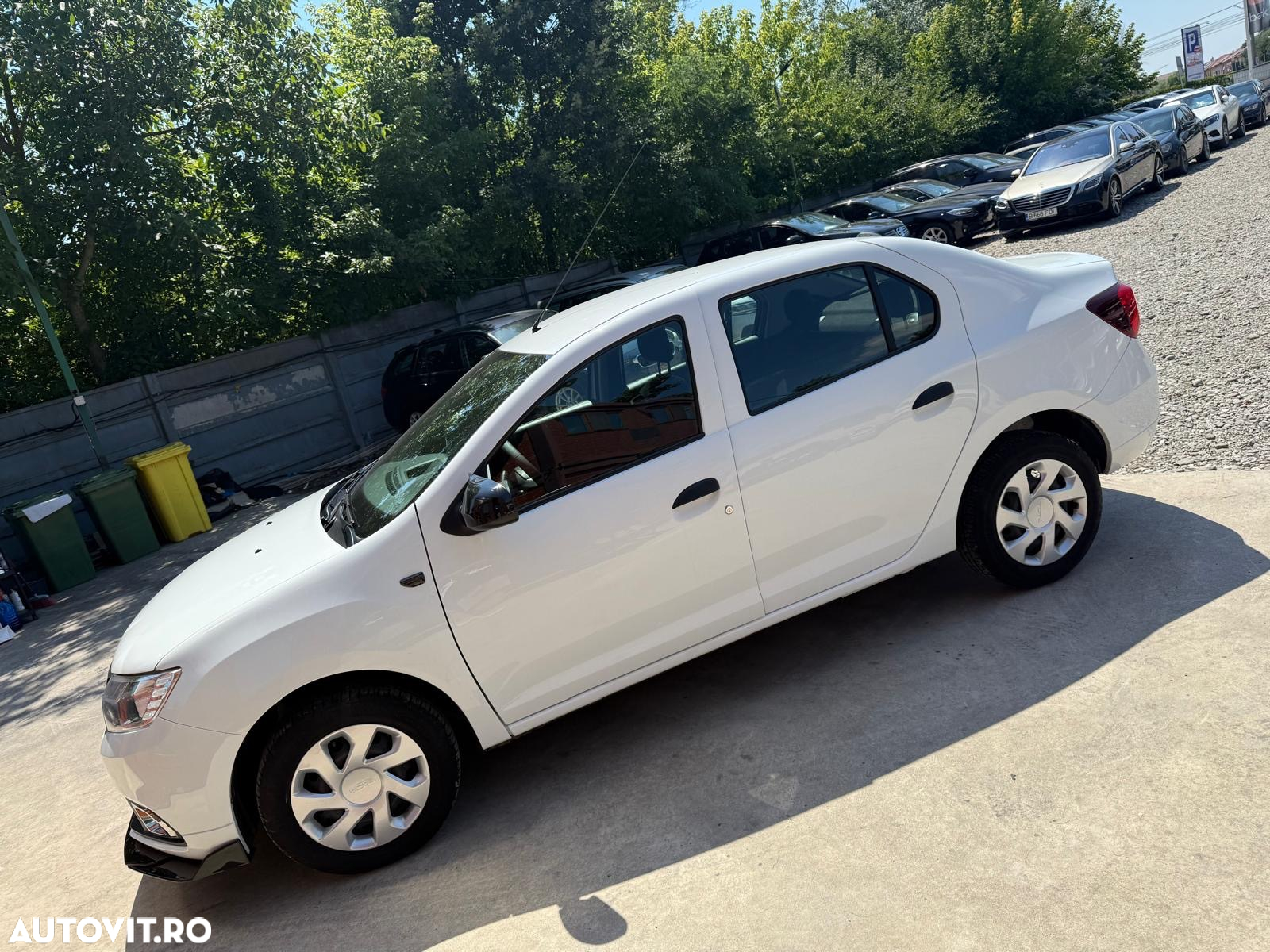Dacia Logan - 25